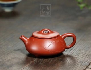 《小石瓢》宜興紫砂壺實力派藝人手工茶壺朱泥大紅袍石瓢 《小石瓢》宜興紫砂壺實力派藝人手工茶壺朱泥大紅袍石瓢
